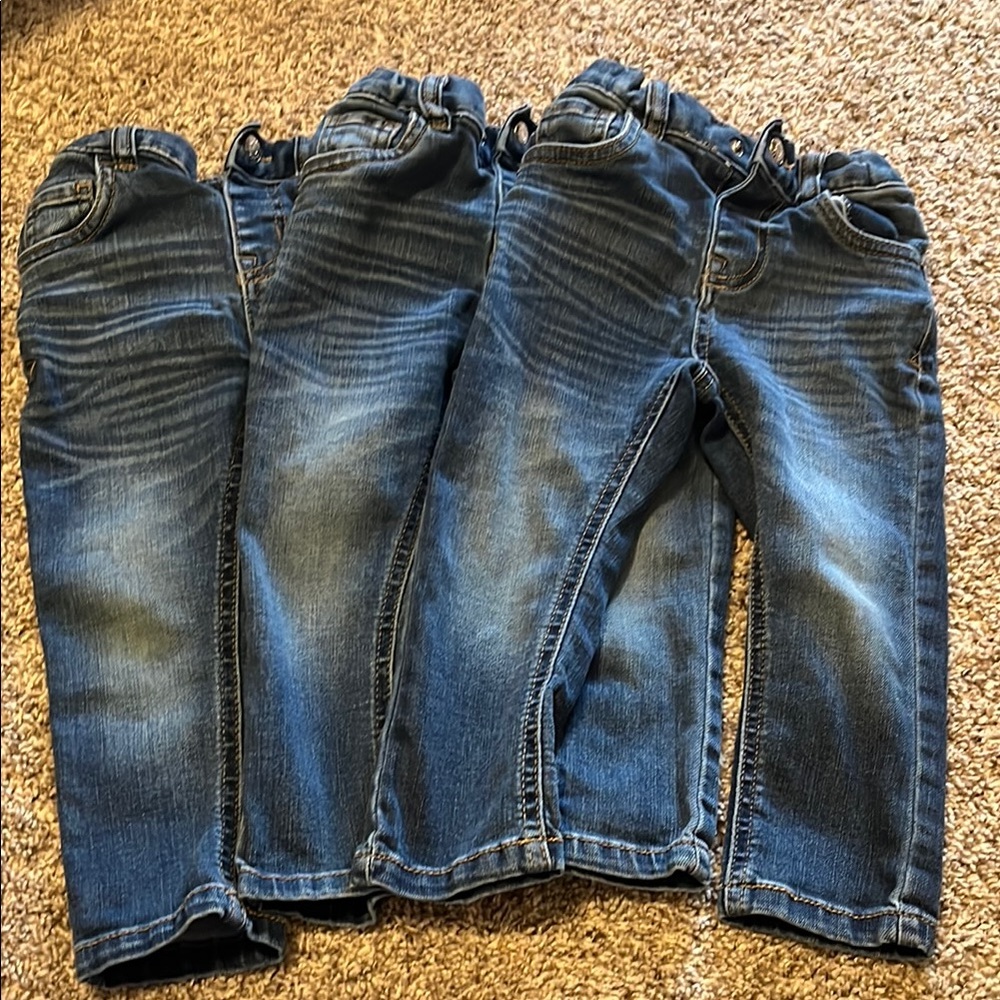 Set of 3 cat and Jack 2T jeans